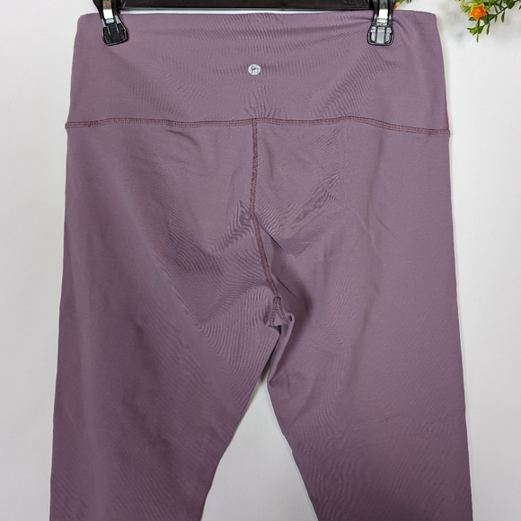 🌿90 DEGREE WORKOUT LEGGINGS🌿 - Picture 4 of 5